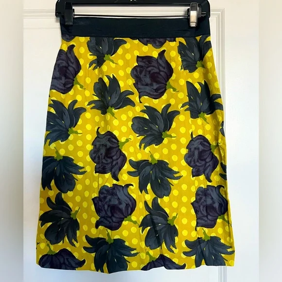 Women's Vintage Rene Rene Yellow and Navy Floral Mini Skirt size 0 - Picture 1 of 6